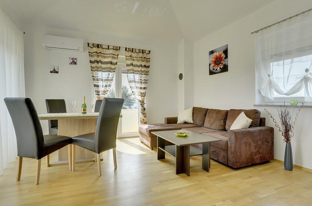 Apartments Kralj Медулин Экстерьер фото