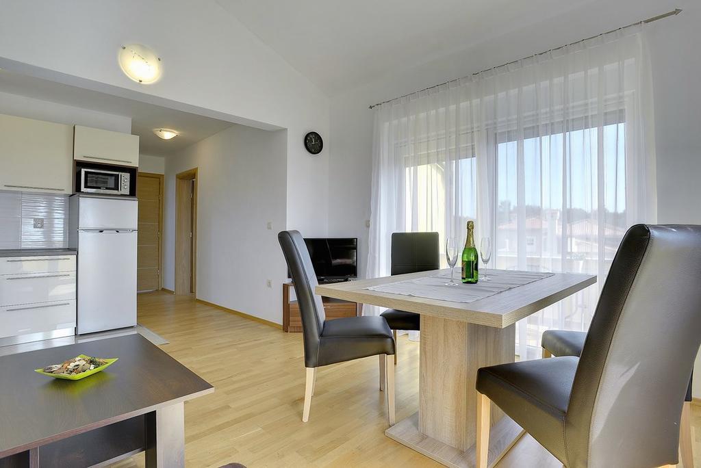 Apartments Kralj Медулин Экстерьер фото