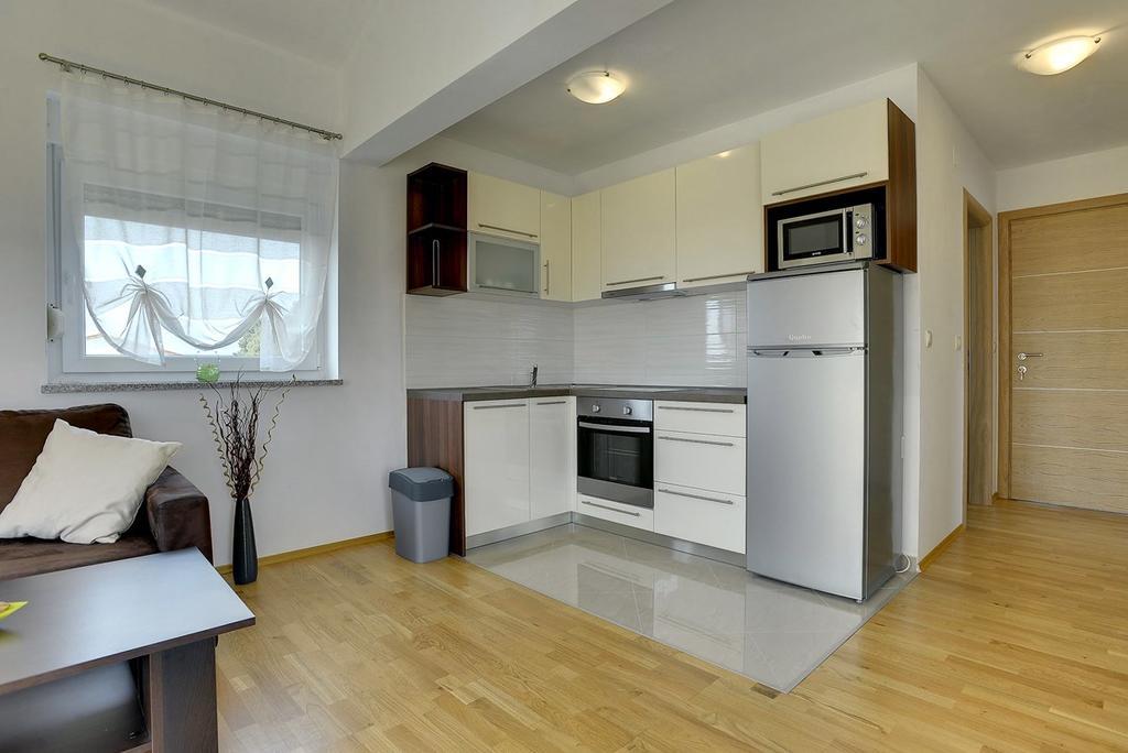 Apartments Kralj Медулин Экстерьер фото