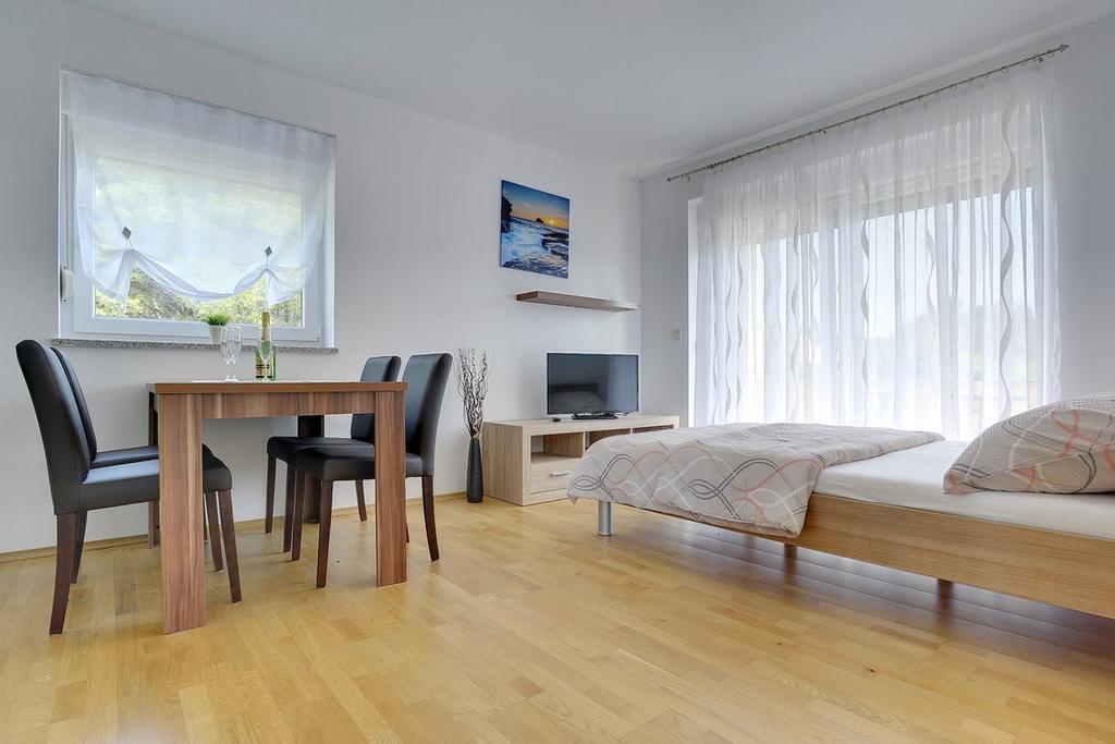 Apartments Kralj Медулин Экстерьер фото