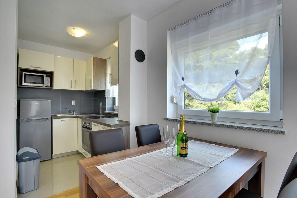 Apartments Kralj Медулин Экстерьер фото