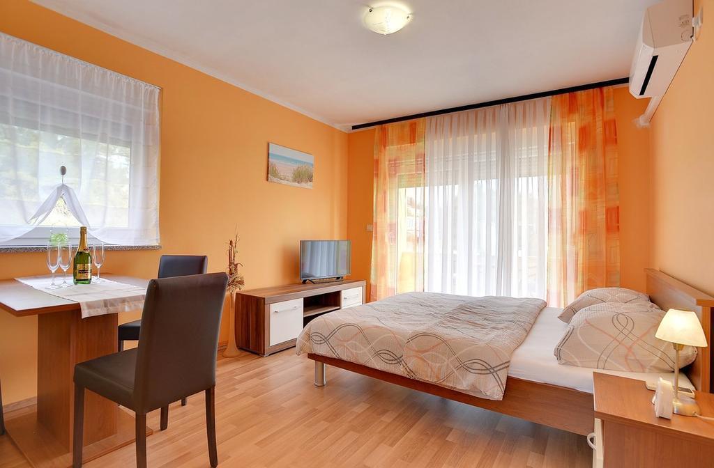 Apartments Kralj Медулин Экстерьер фото