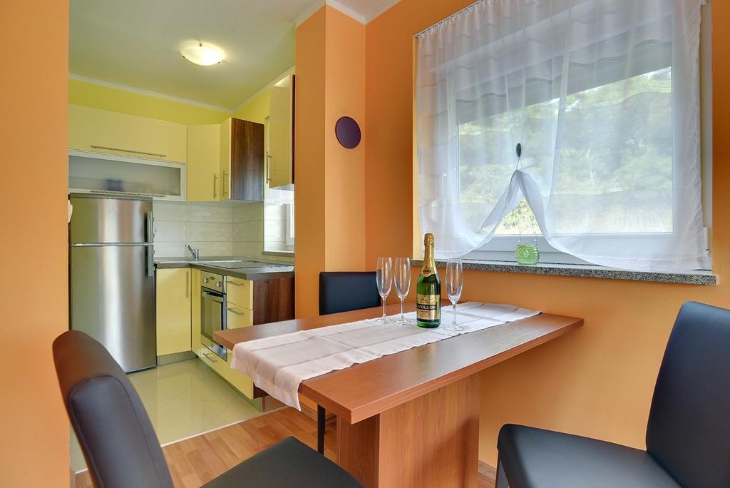 Apartments Kralj Медулин Экстерьер фото