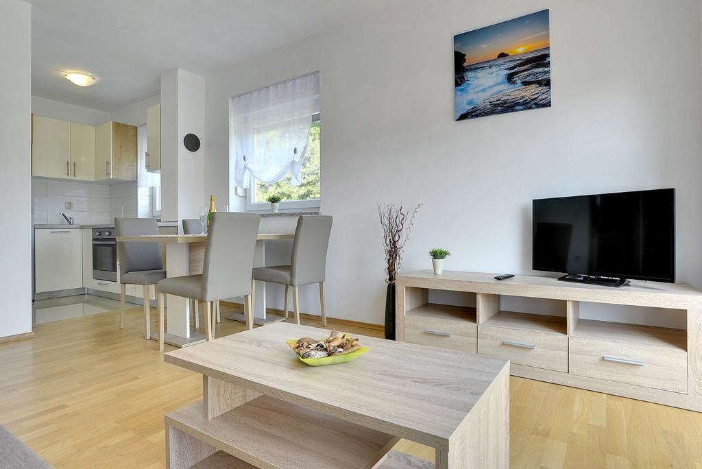 Apartments Kralj Медулин Экстерьер фото