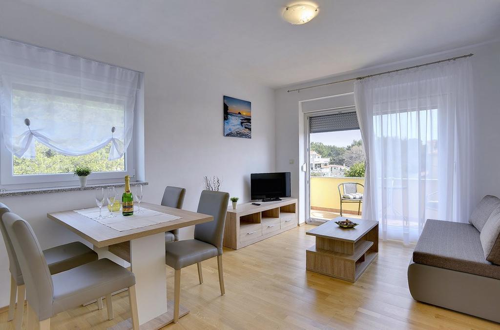 Apartments Kralj Медулин Экстерьер фото