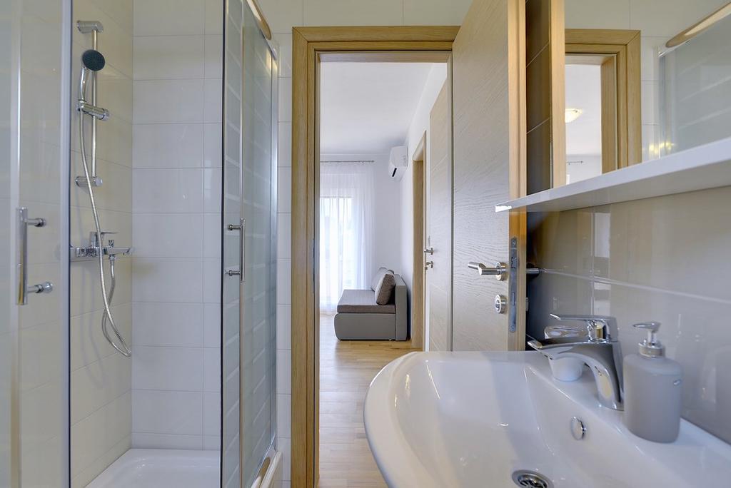 Apartments Kralj Медулин Экстерьер фото