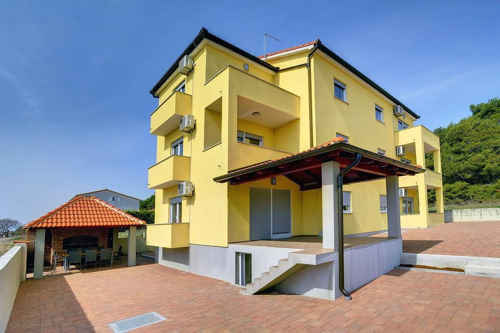 Apartments Kralj Медулин Экстерьер фото