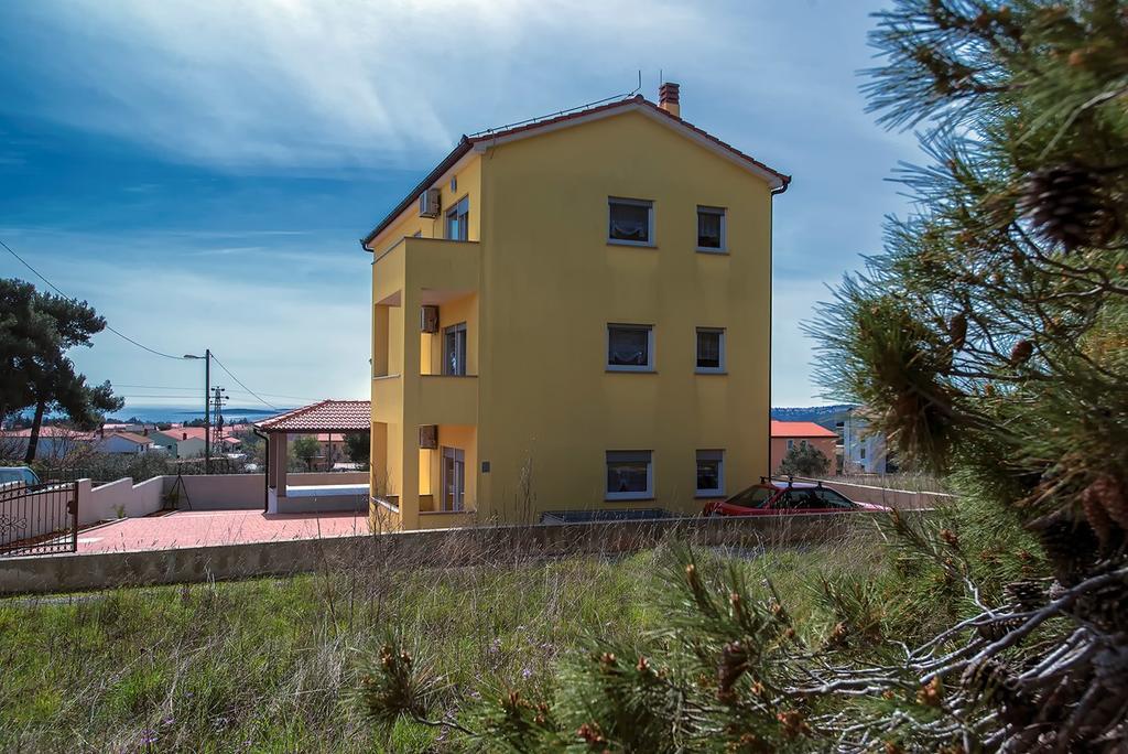Apartments Kralj Медулин Экстерьер фото